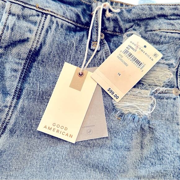 Good American Bombshell Shorts Size 14 / 32
Bombshell Jean High Rise NWT - Picture 5 of 7